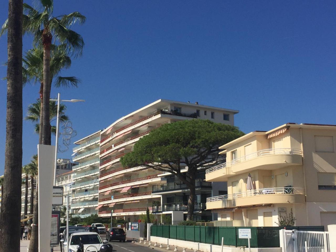 Gorgeous One-Bedroom Apartment With Terrace And Sea View -Stayinantibes- Bijou Plage エクステリア 写真